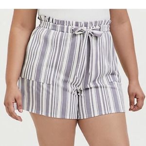 Torrid Paperbag waist stripe shorts sz 1